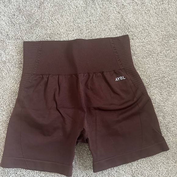AYBL Pants - AYBL Balance V2 Seamless Shorts Chocolate Brown